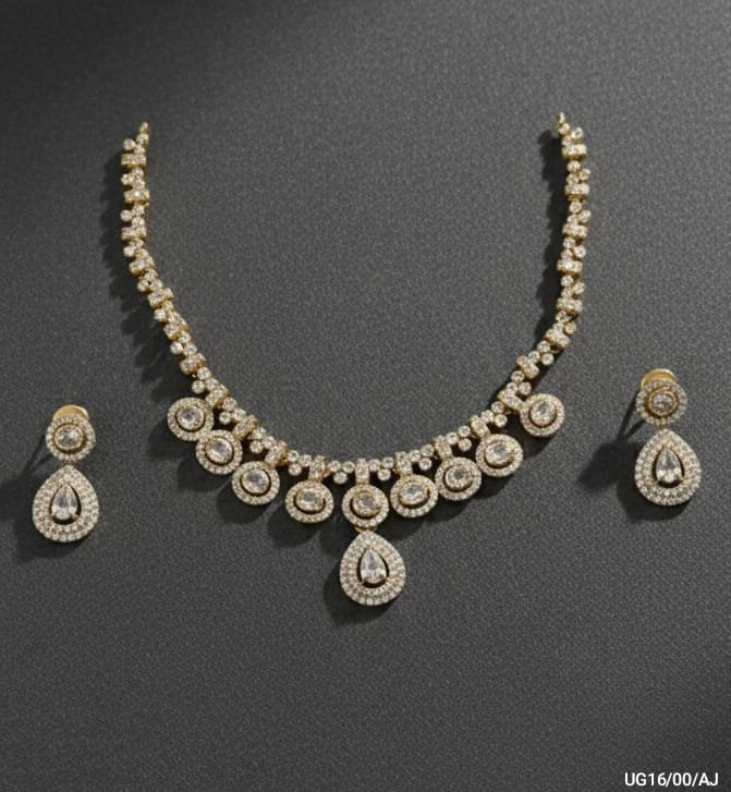 Trendy American Diamond Necklace - Image 2